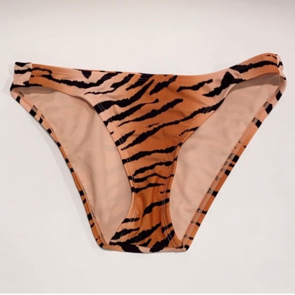 Target bikini - Picture 2 of 2